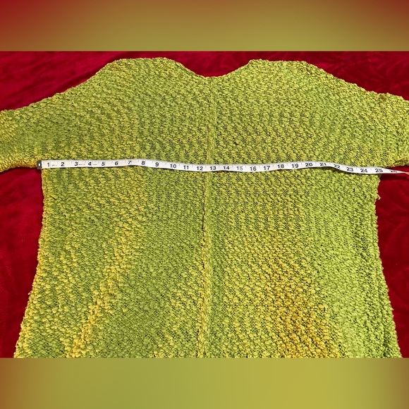 M/L Green Sweater Pockets Cute Vintage Look Boutique Purchase Measurements N Pic - Picture 3 of 17